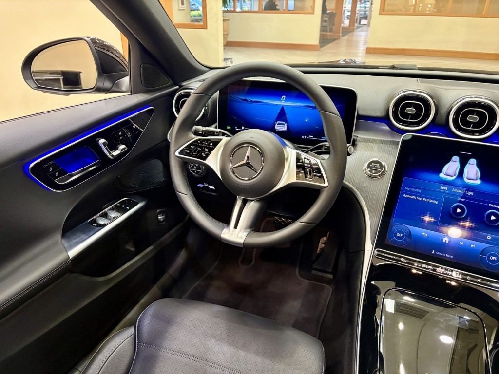 2025 Mercedes Benz C 300 photo 9
