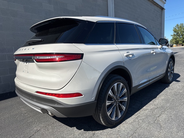 2022 Lincoln Corsair Reserve photo 4