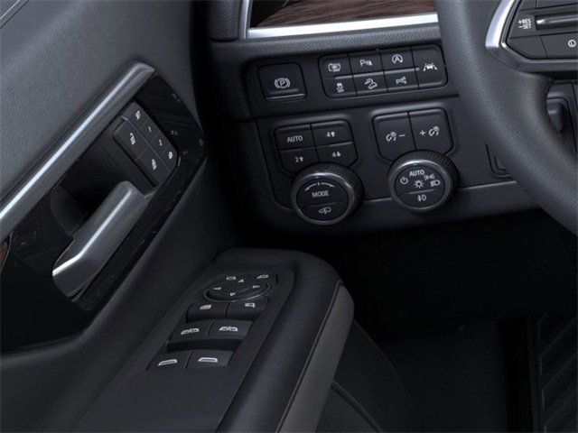 2026 Chevrolet Suburban Premier photo 20