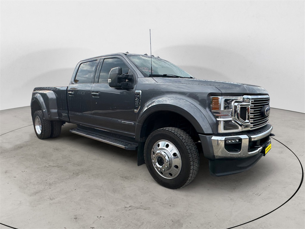 2022 Ford F-450 photo 3