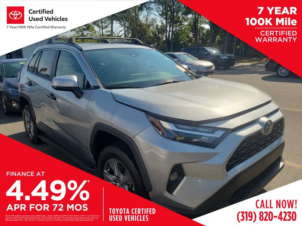 2022 Toyota RAV4 XLE