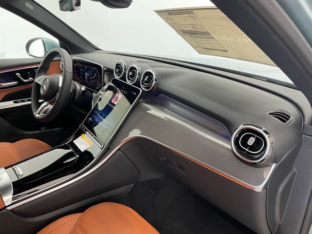 2026 Mercedes Benz GLC 300 photo 28