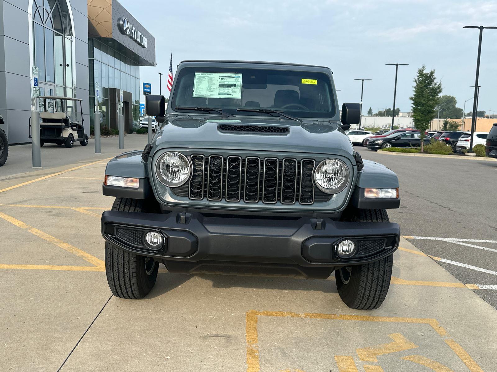 2025 Jeep Gladiator Sport S photo 7