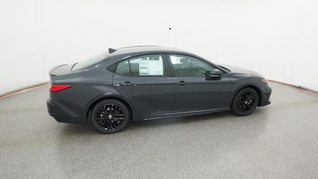 2025 Toyota Camry SE photo 23
