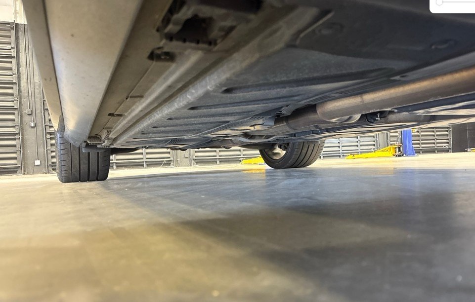 2021 MERCEDES-BENZ E-CLASS - Image 10