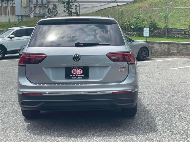 2024 Volkswagen Tiguan S photo 2