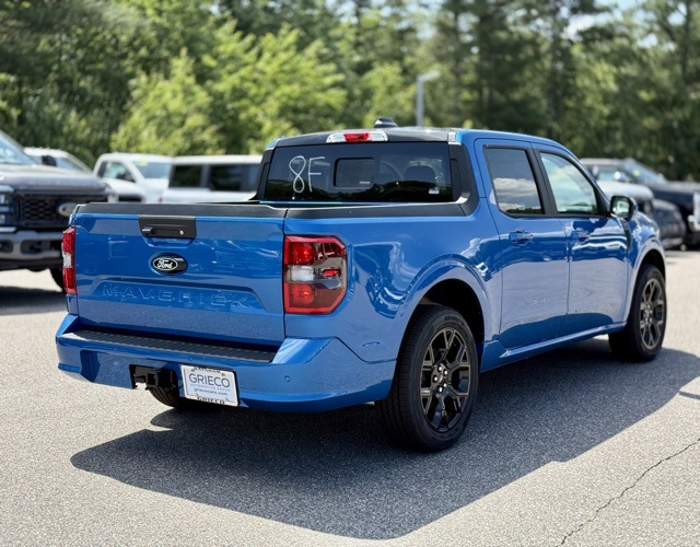 2025 Ford Maverick Lariat photo 4