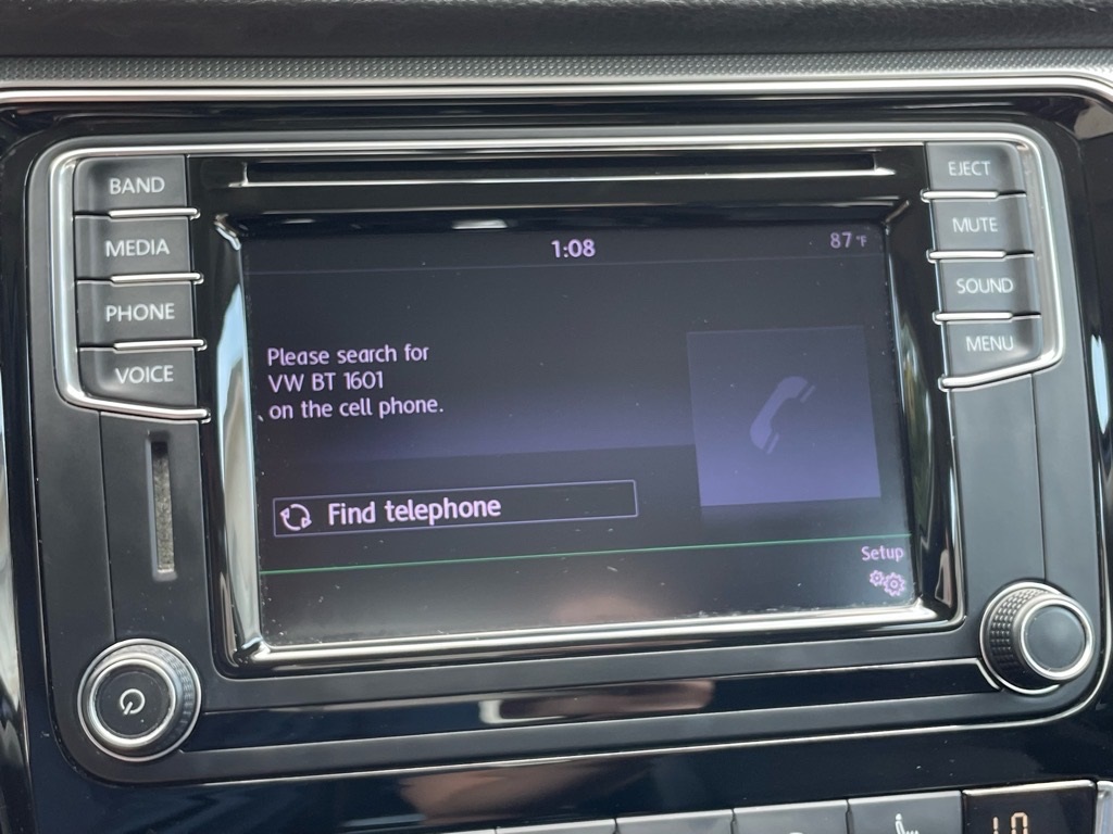 2017 Volkswagen Passat R-Line photo 8