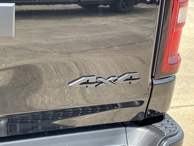 2026 Ram 1500 Warlock photo 5