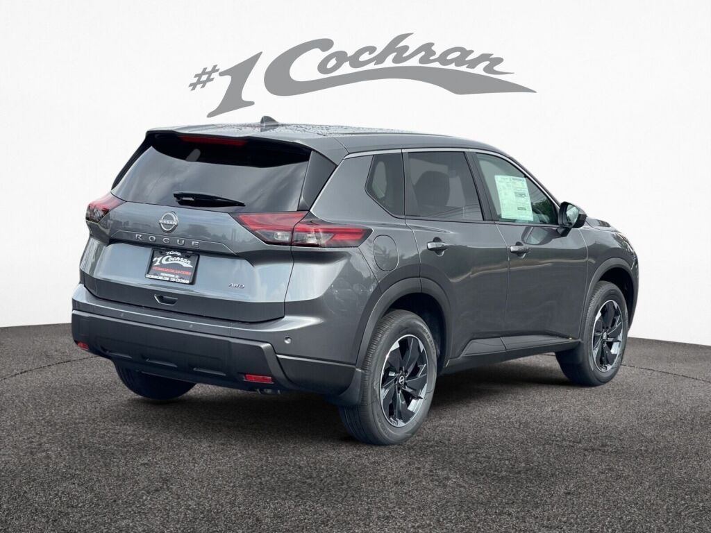 2026 Nissan Rogue SV photo 5