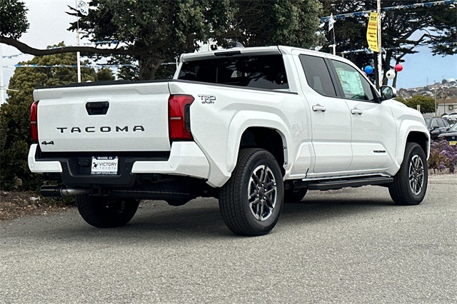 2025 Toyota Tacoma TRD Sport 4x4 Double Cab photo 4