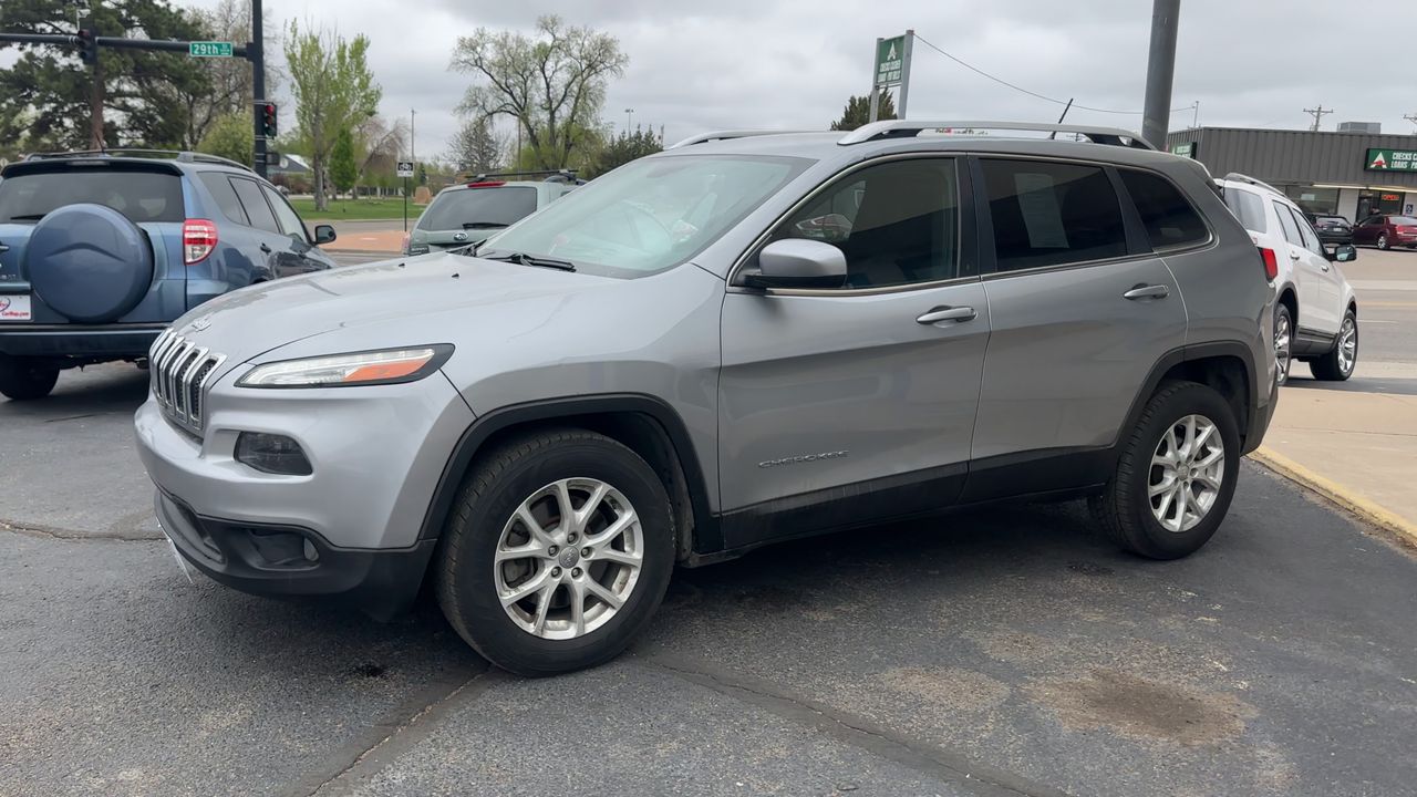 2015 Jeep Cherokee Latitude photo 4