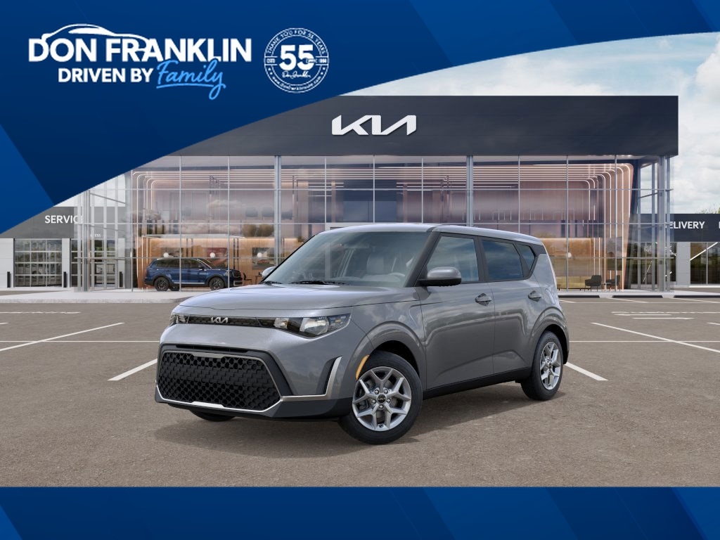 2025 Kia Soul LX's photo