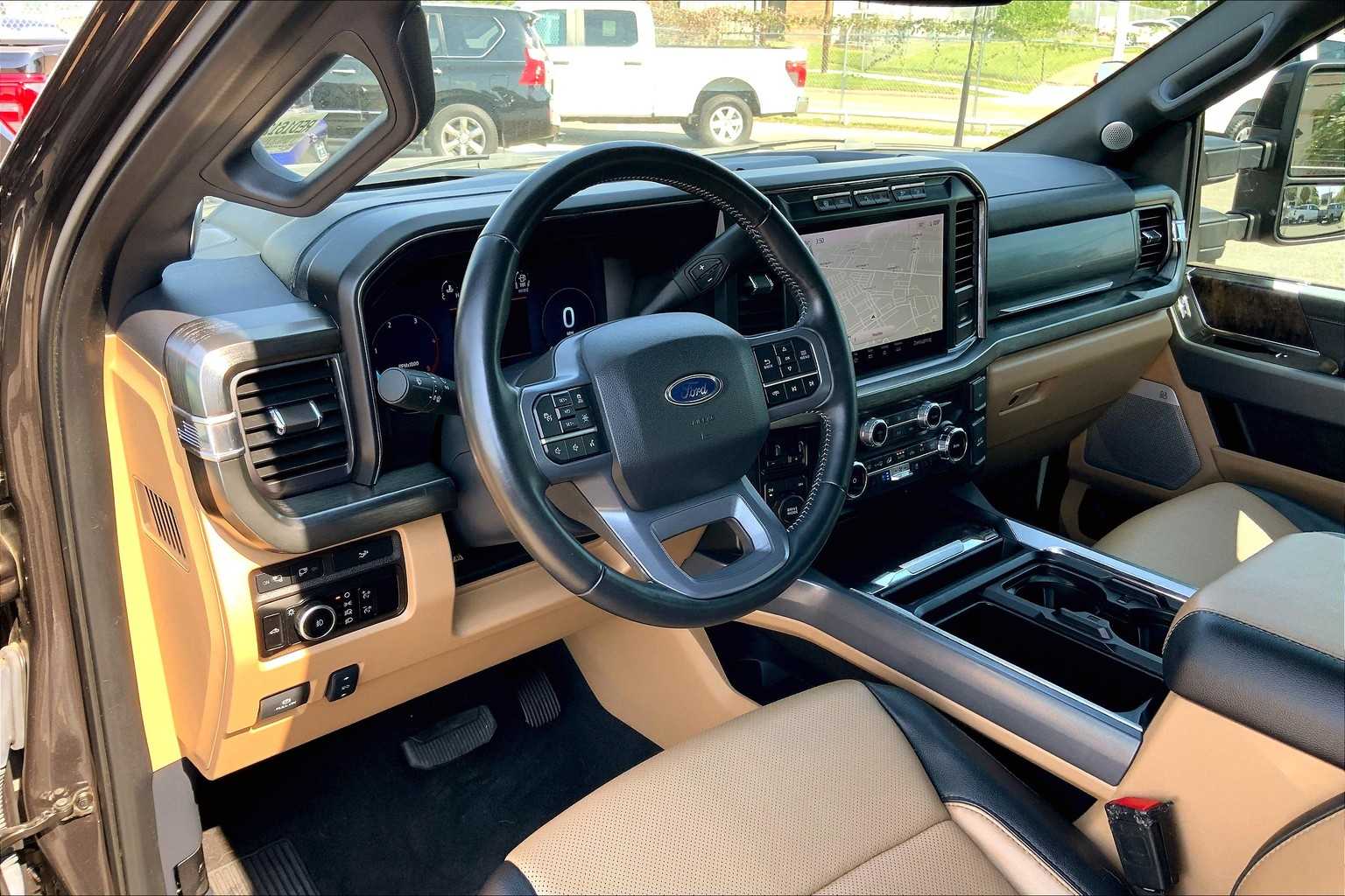 2024 Ford F-250 Lariat photo 17