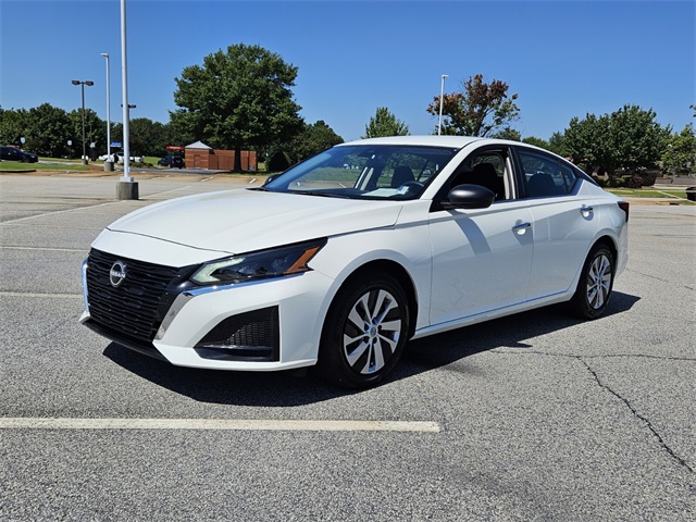 2025 Nissan Altima 2.5 S photo 3