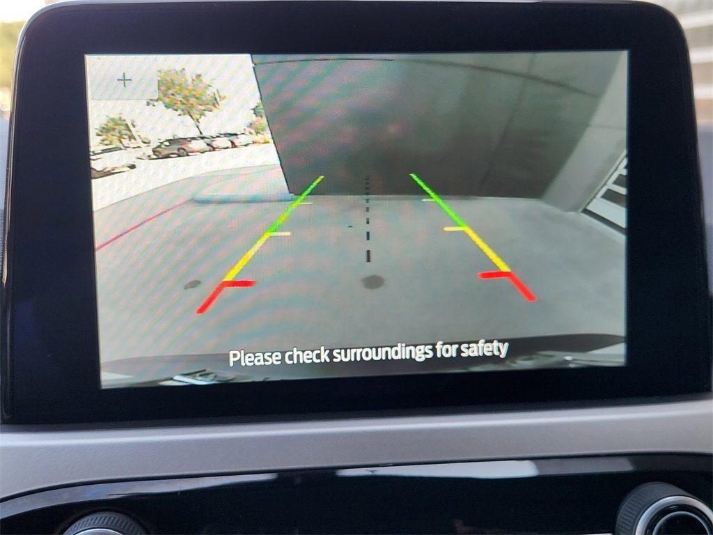 2020 Ford Escape SE photo 15
