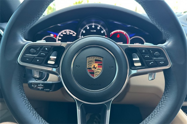 2021 Porsche Cayenne Base photo 19
