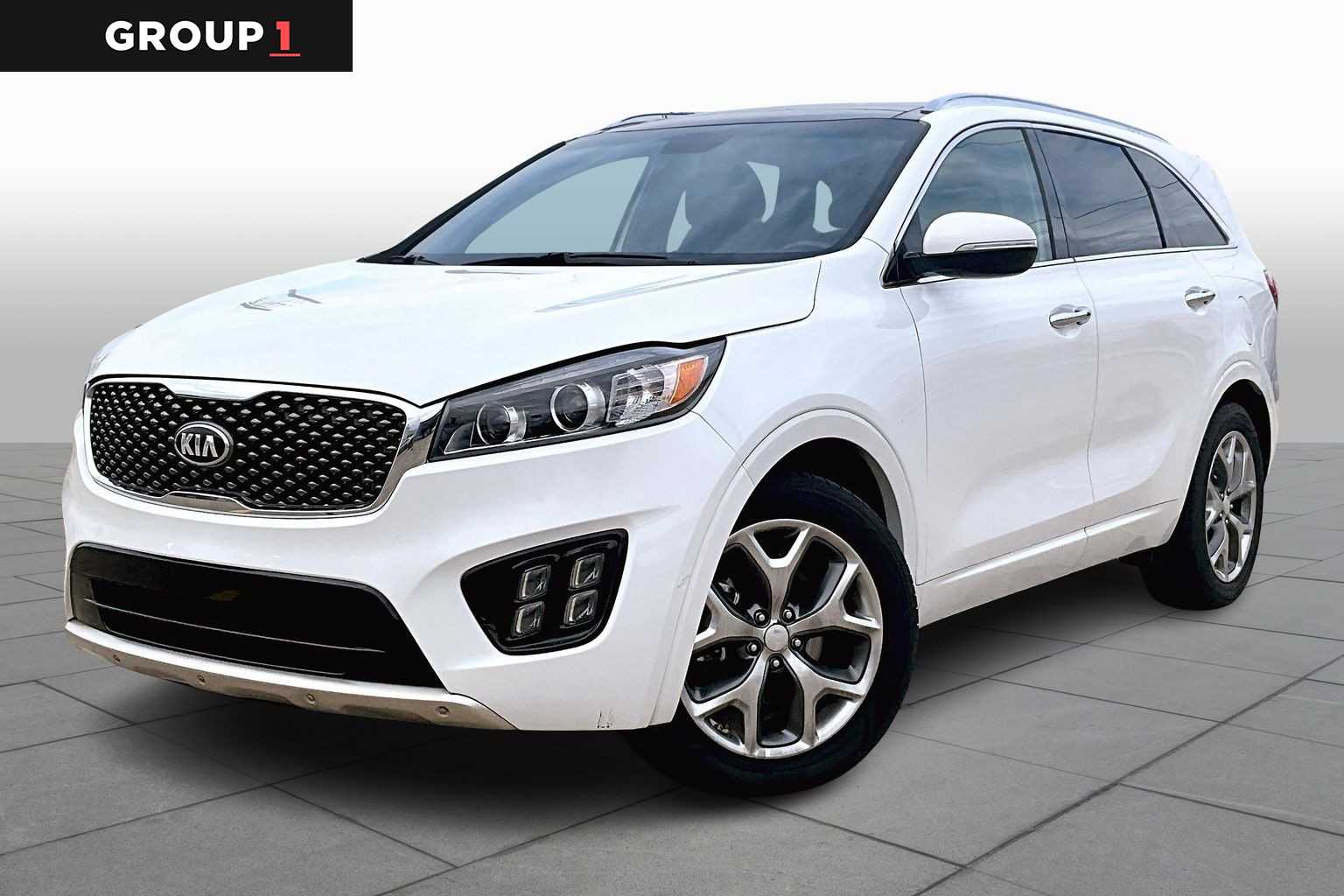 2016 Kia Sorento Limited's photo