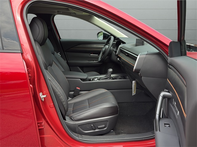 2025 Mazda CX-50 Premium photo 14