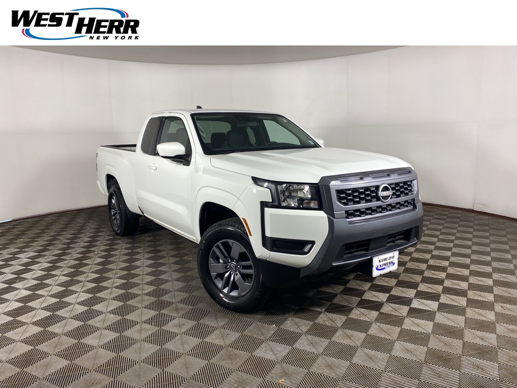 2025 Nissan Frontier SV's photo