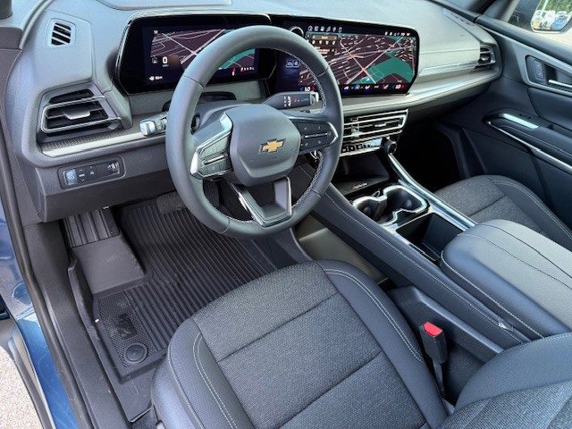2026 Chevrolet Traverse photo 12