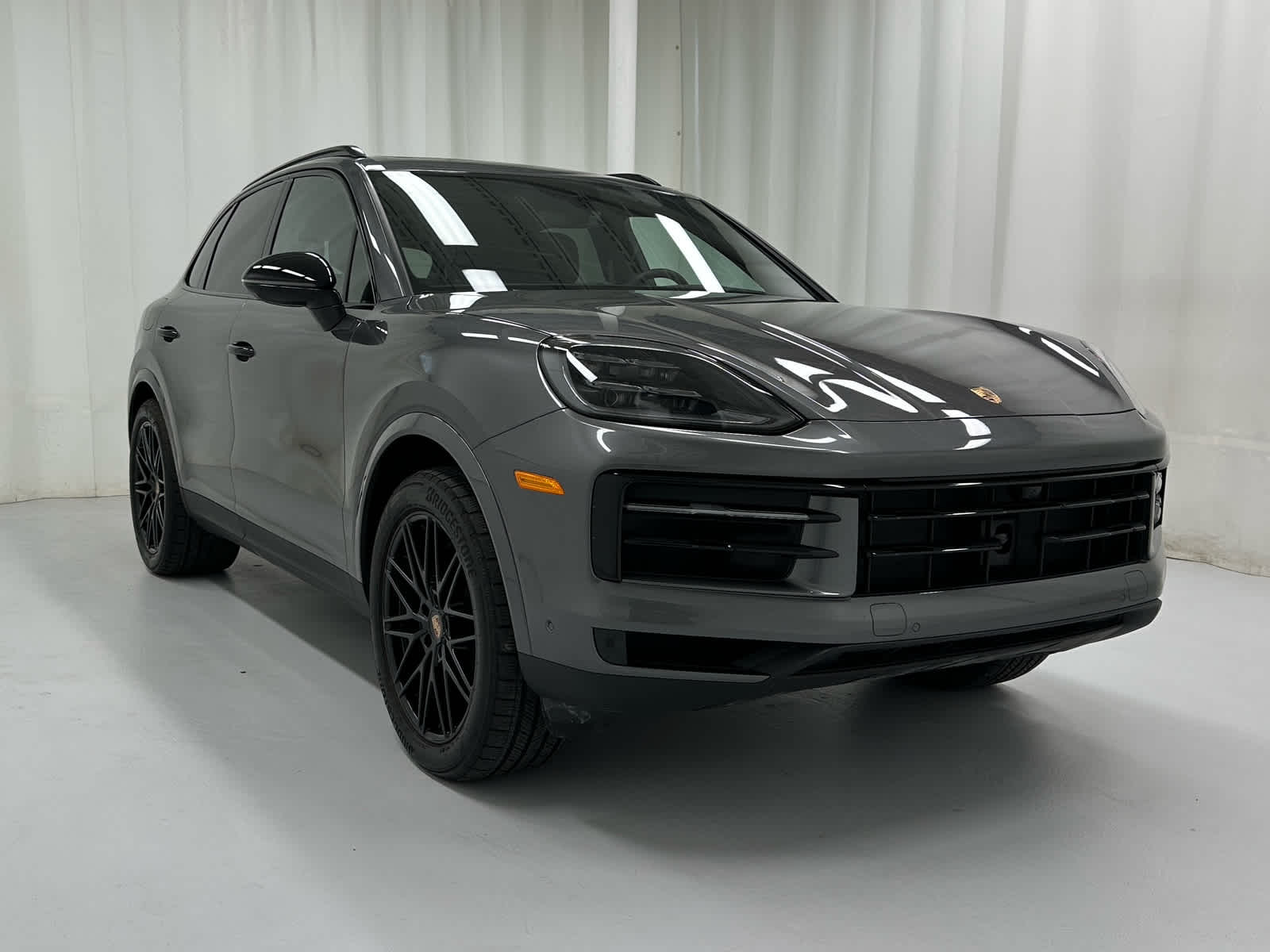 2025 Porsche Cayenne Base
