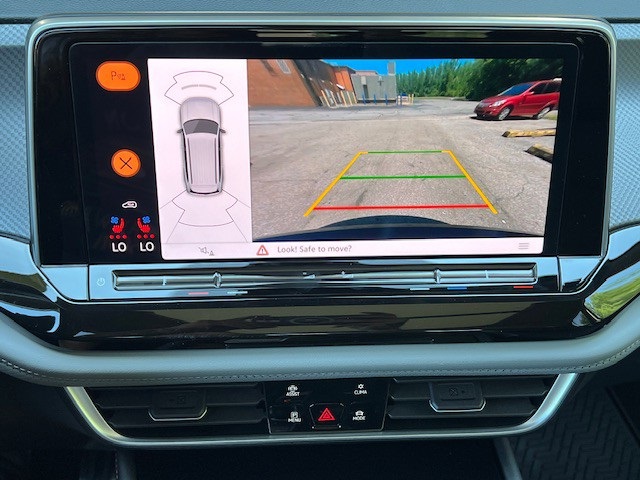 2025 Volkswagen Atlas Peak Edition SE photo 26