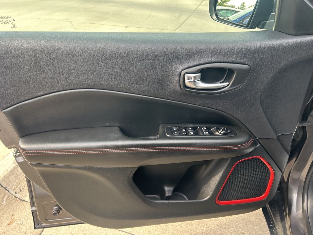 2018 Jeep Compass Trailhawk photo 11