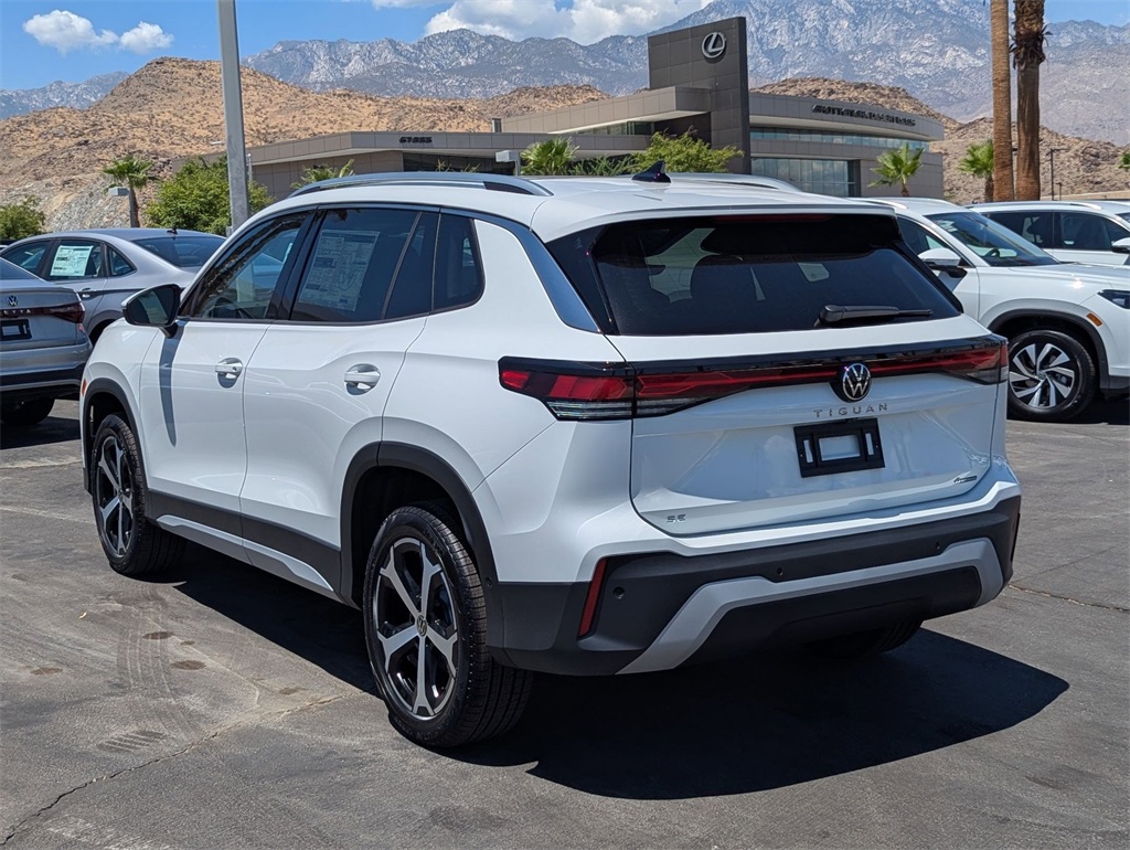 2025 Volkswagen Tiguan SE photo 3
