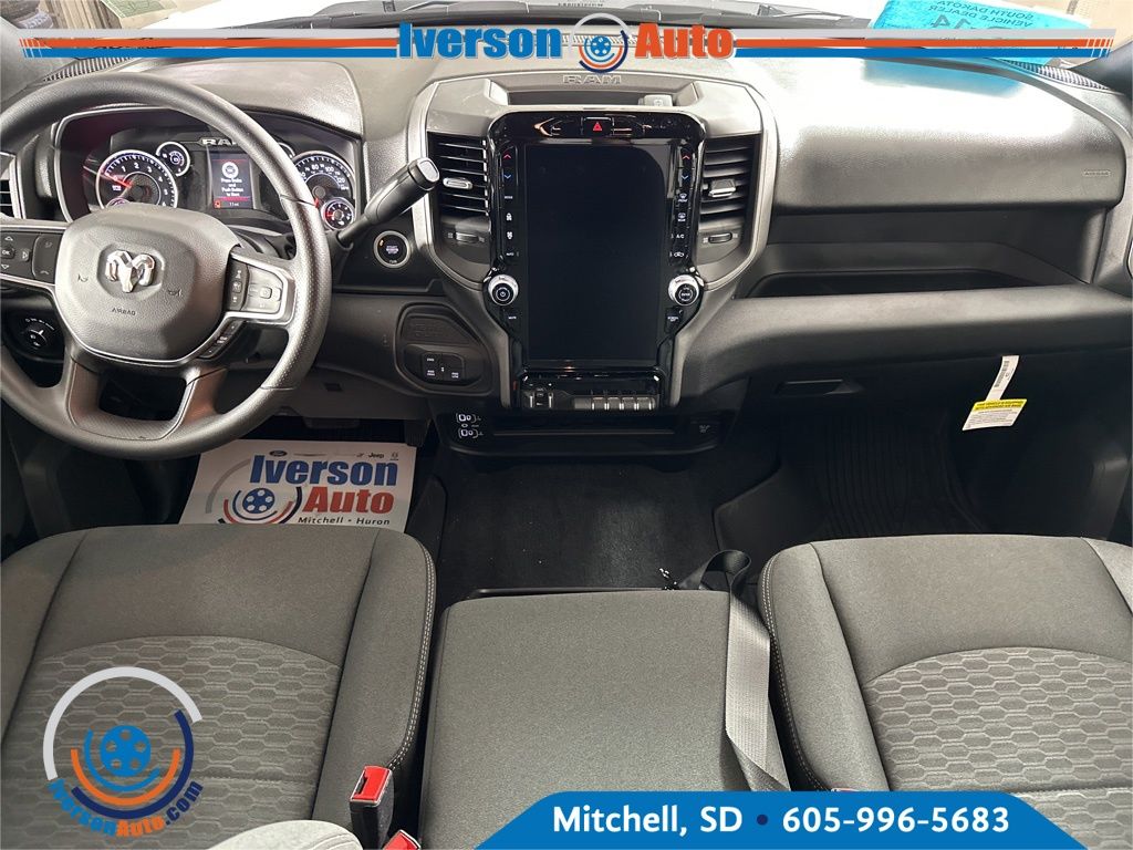 2025 Ram 2500 Tradesman photo 24