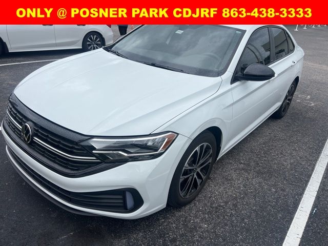 2024 Volkswagen Jetta 1.5T Sport photo 2