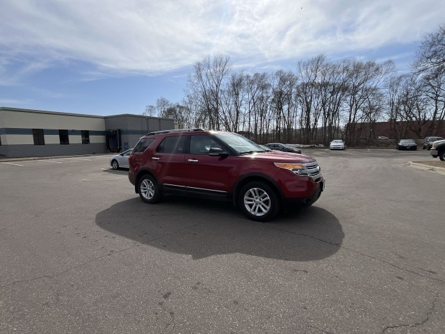 2013 Ford Explorer XLT Sport Utility 4D