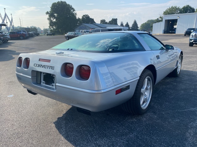 1996 Chevrolet Corvette Base photo 4