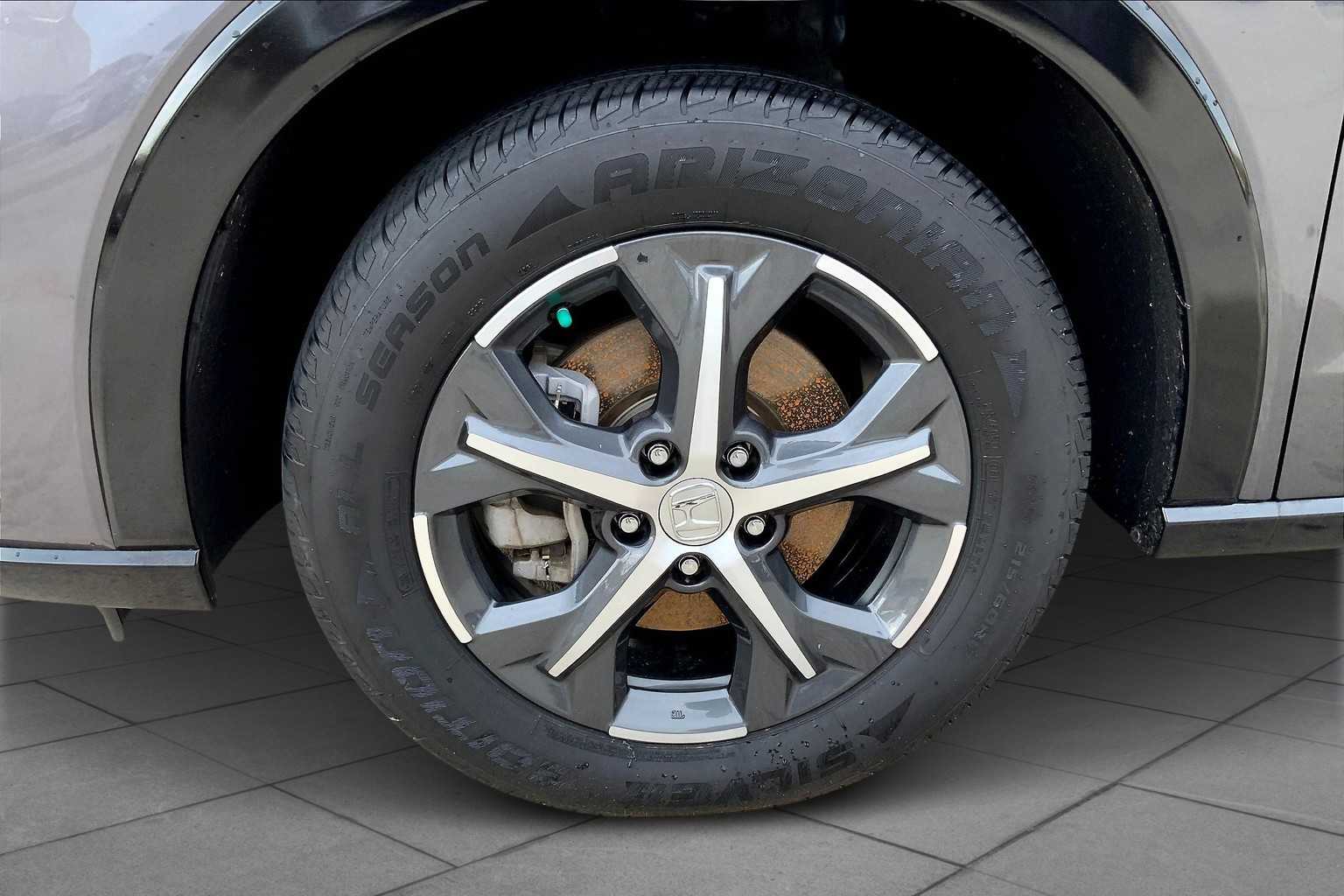 2023 Honda HR-V EX-L photo 9