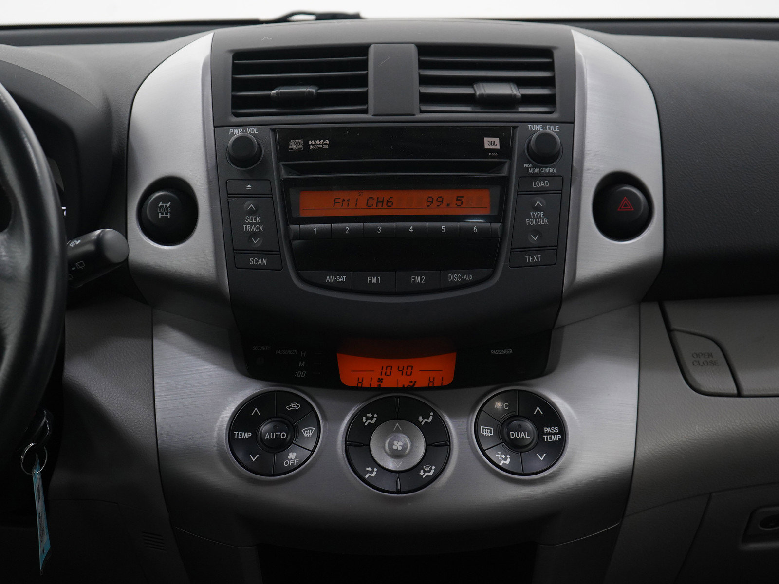 2008 Toyota RAV4 Limited photo 16