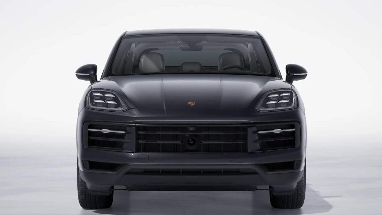 2026 Porsche Cayenne Coupe photo 5