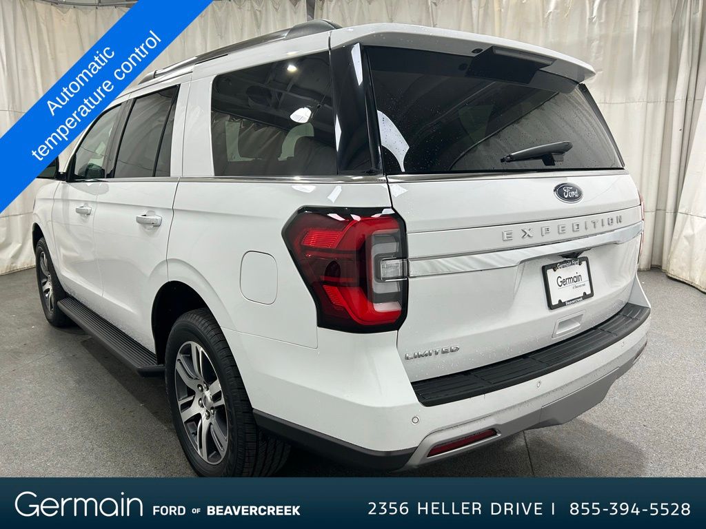 2024 Ford Expedition Limited photo 3