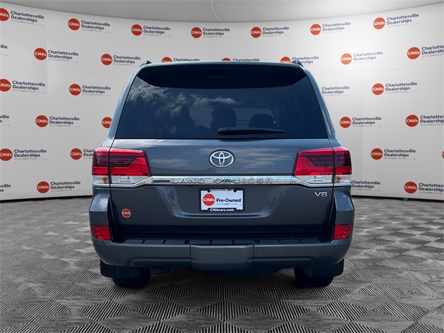 2020 Toyota Land Cruiser Base photo 4