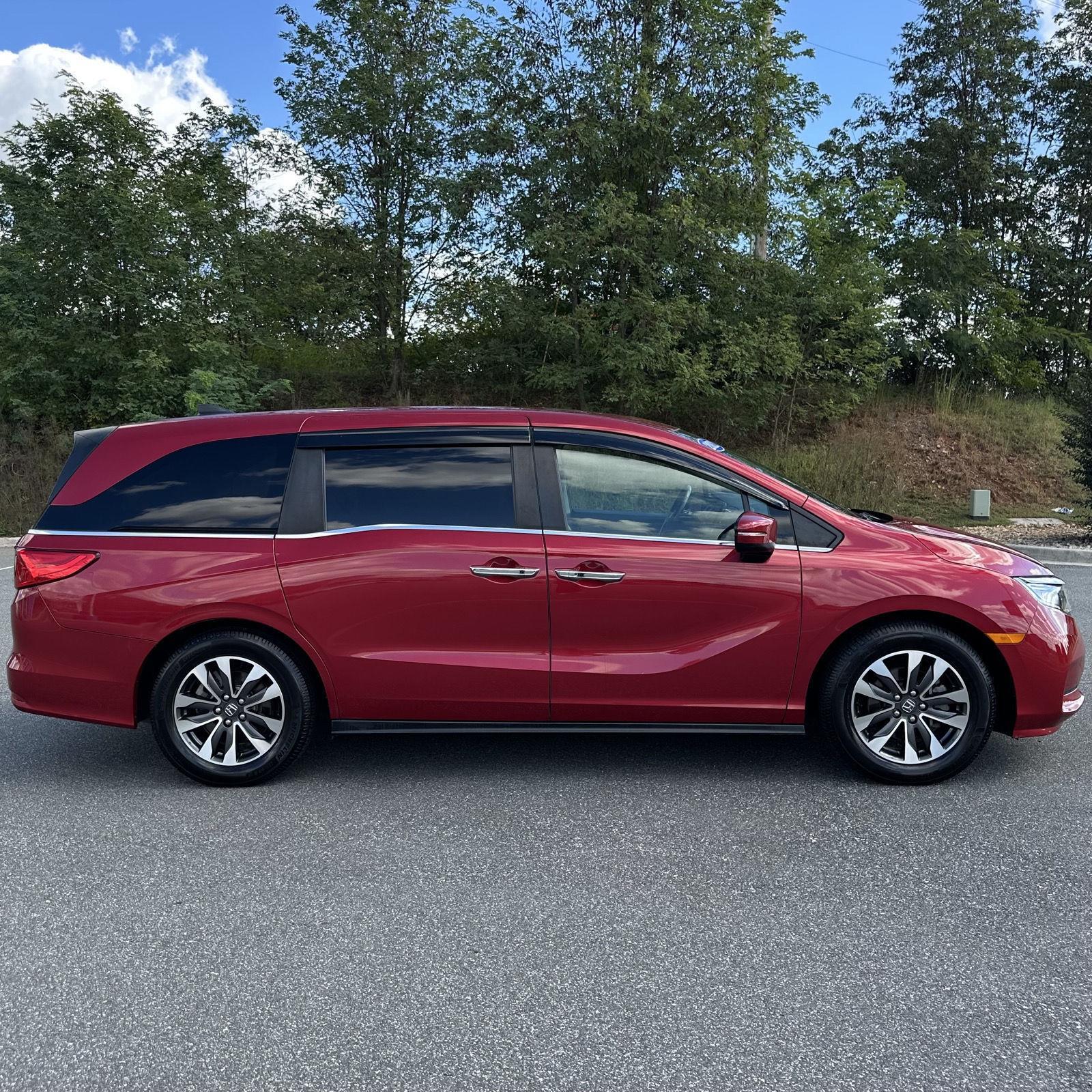 2022 Honda Odyssey EX-L photo 4