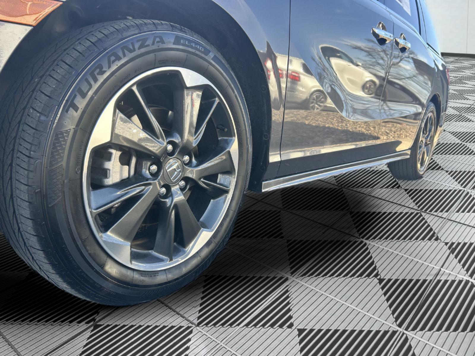 Used 2024 Honda Odyssey Elite with VIN 5FNRL6H91RB045970 for sale in Kansas City