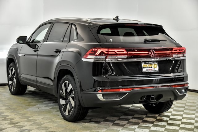 2025 Volkswagen Atlas Cross Sport SE Technology photo 4