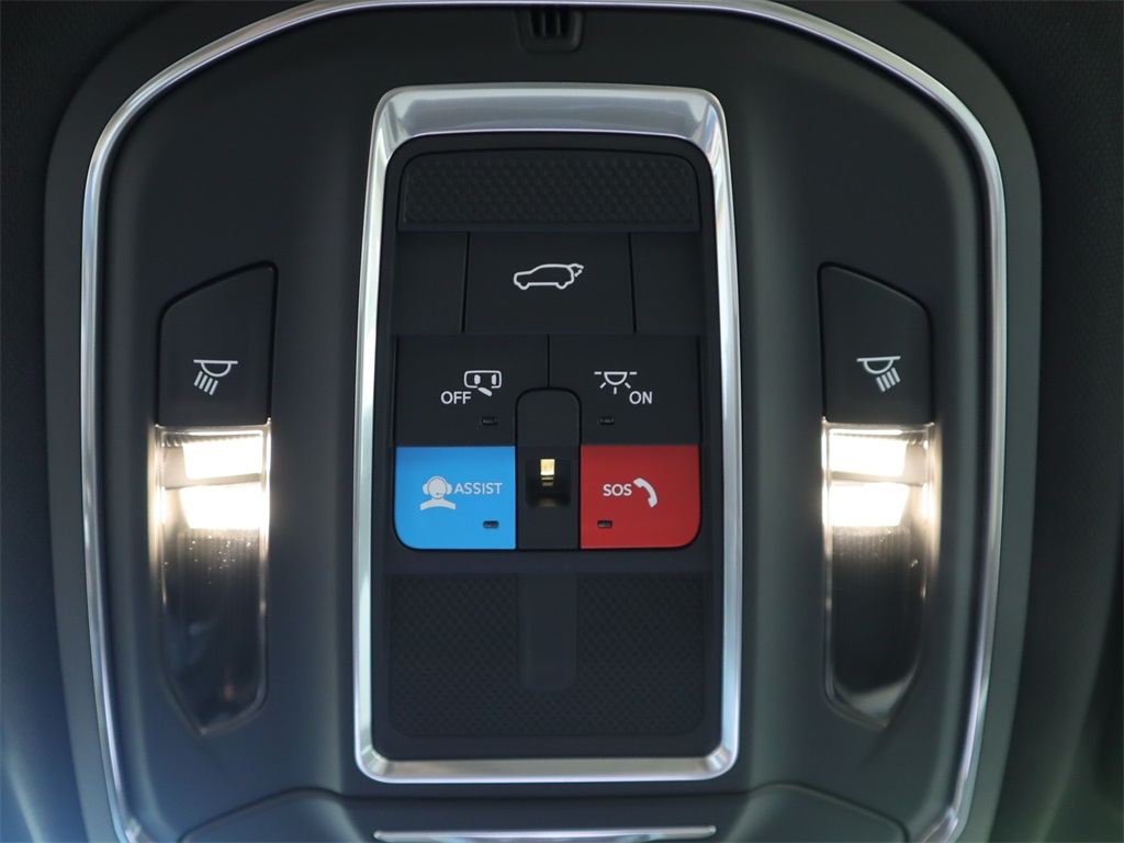 2023 Jeep Grand Cherokee Limited photo 15