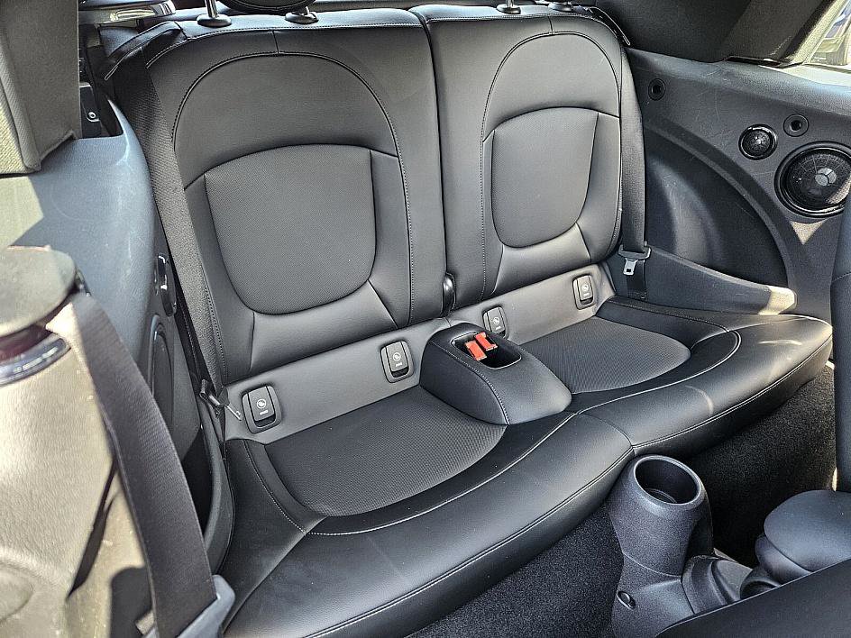 2018 Mini Cooper Base Convertible photo 13