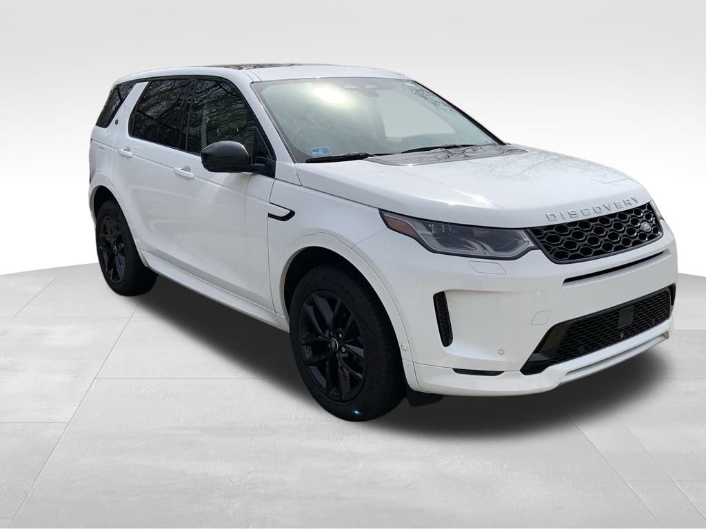 2024 Land Rover Discovery Sport S photo 2