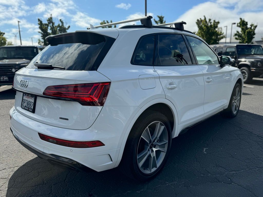 2025 Audi Q5 S line Premium photo 3