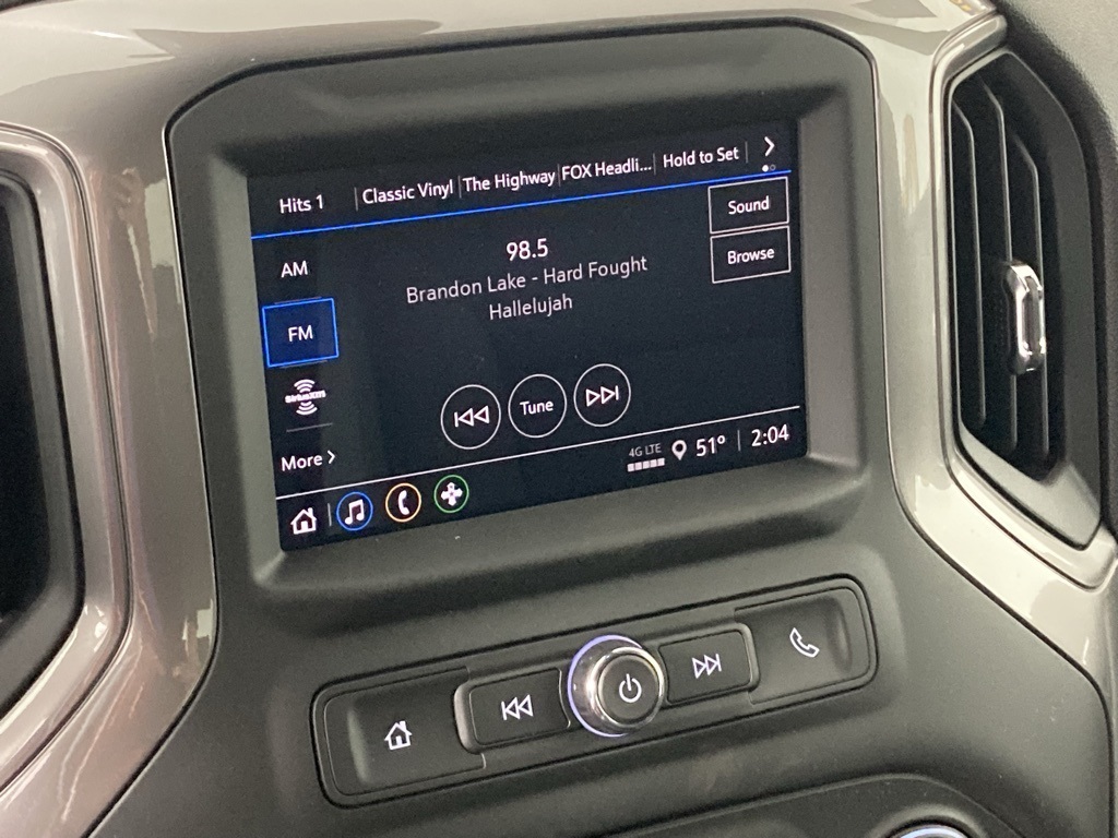 2026 Chevrolet Silverado 1500 Custom photo 3