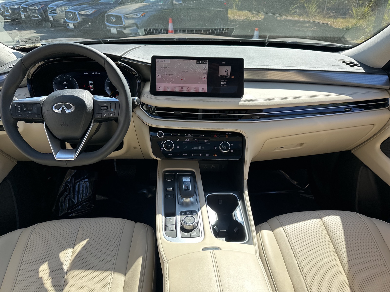 2024 Infiniti QX60 Luxe photo 3
