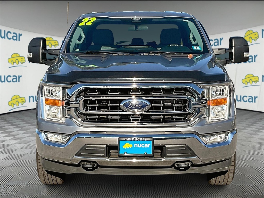 2022 Ford F-150 XLT photo 2