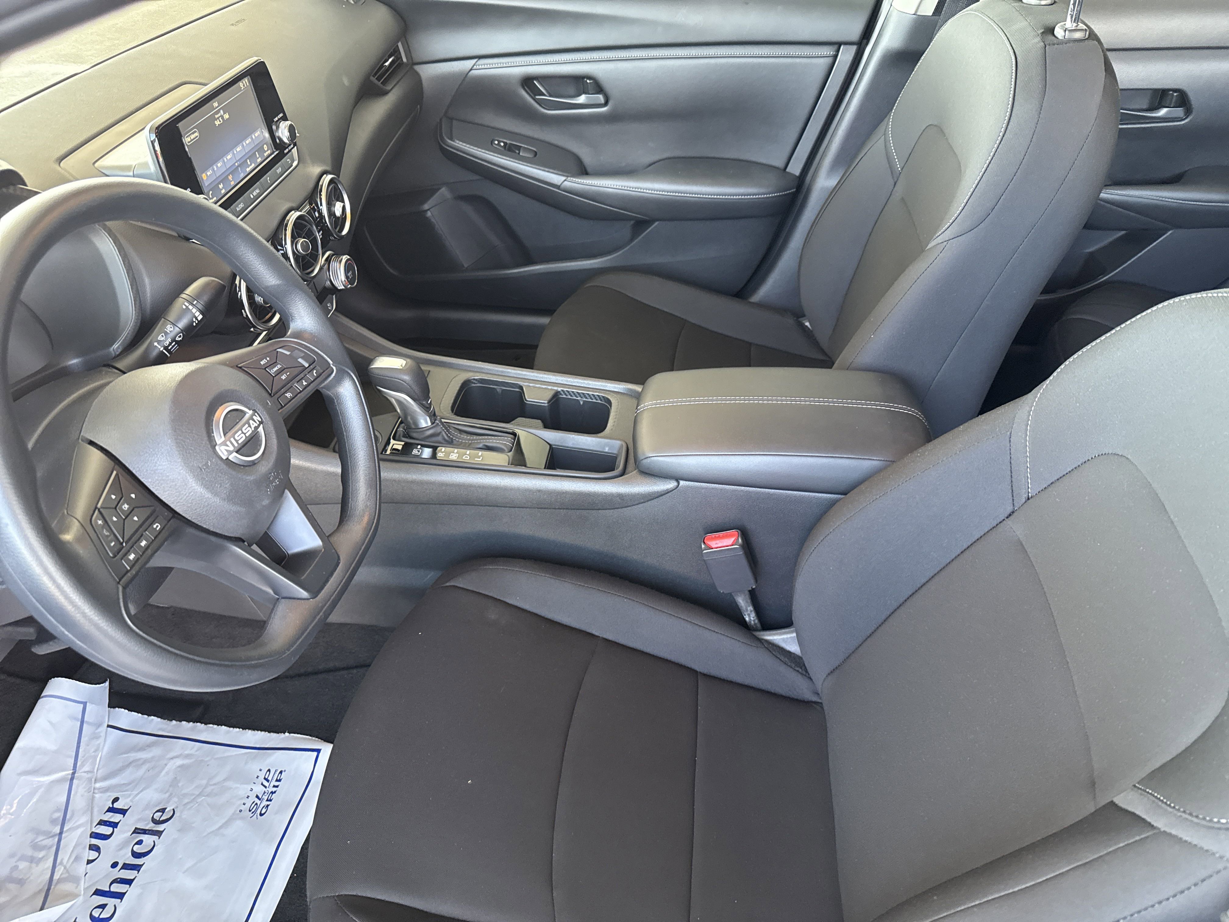2024 Nissan Sentra S photo 11
