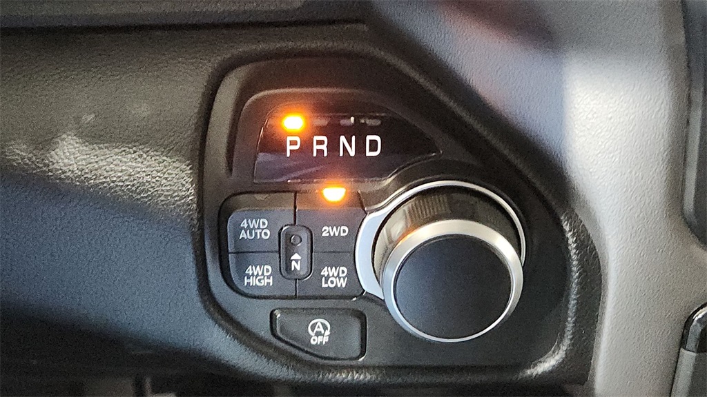 2020 Ram 1500 Big Horn photo 23